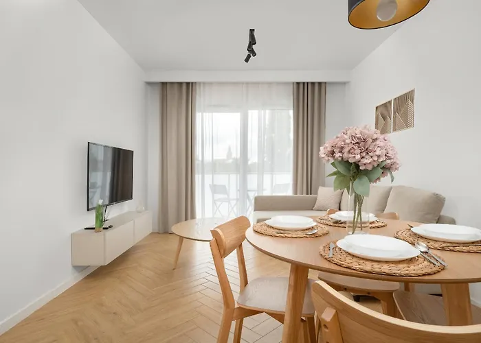 Stylowy W Odcieniach Bezu Balkon & Parking By Renters