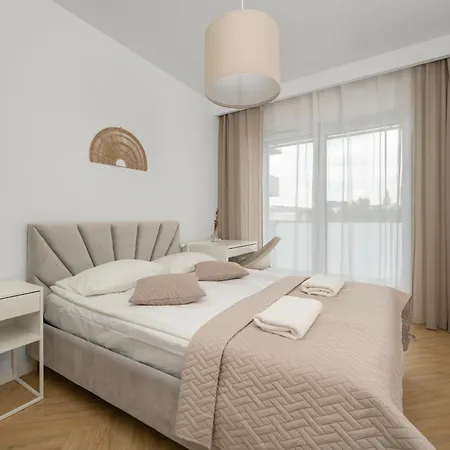 Apartment Stylowy W Odcieniach Bezu Balkon & Parking By Renters *